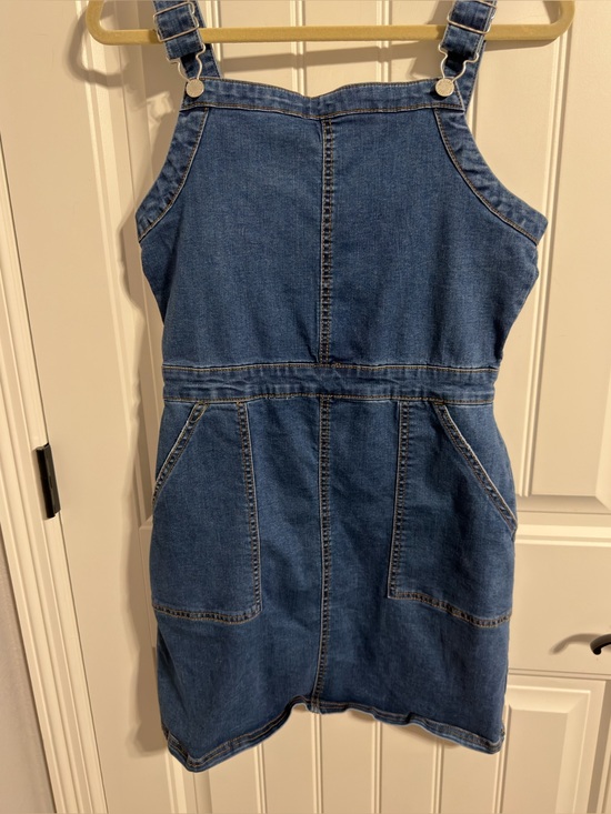 art class Other - Art Class Overalls Dress Girls XXL 16/18 Blue Overall Dress W/pockets.